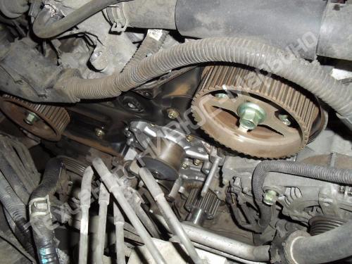 Замена ремня ГРМ автомобиля Toyota Camry V6